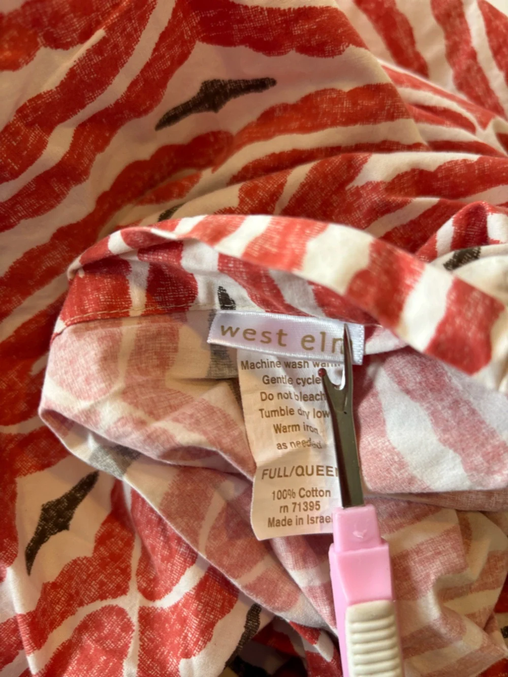 West Elm || Scallop Parrern Queen / Full Duvet Cover + Shams Set Euro Red Orange